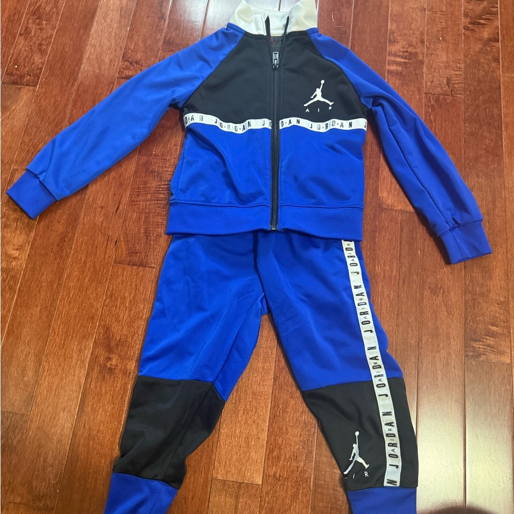 Air Jordan Kids Blue & Black Track Set size 2T